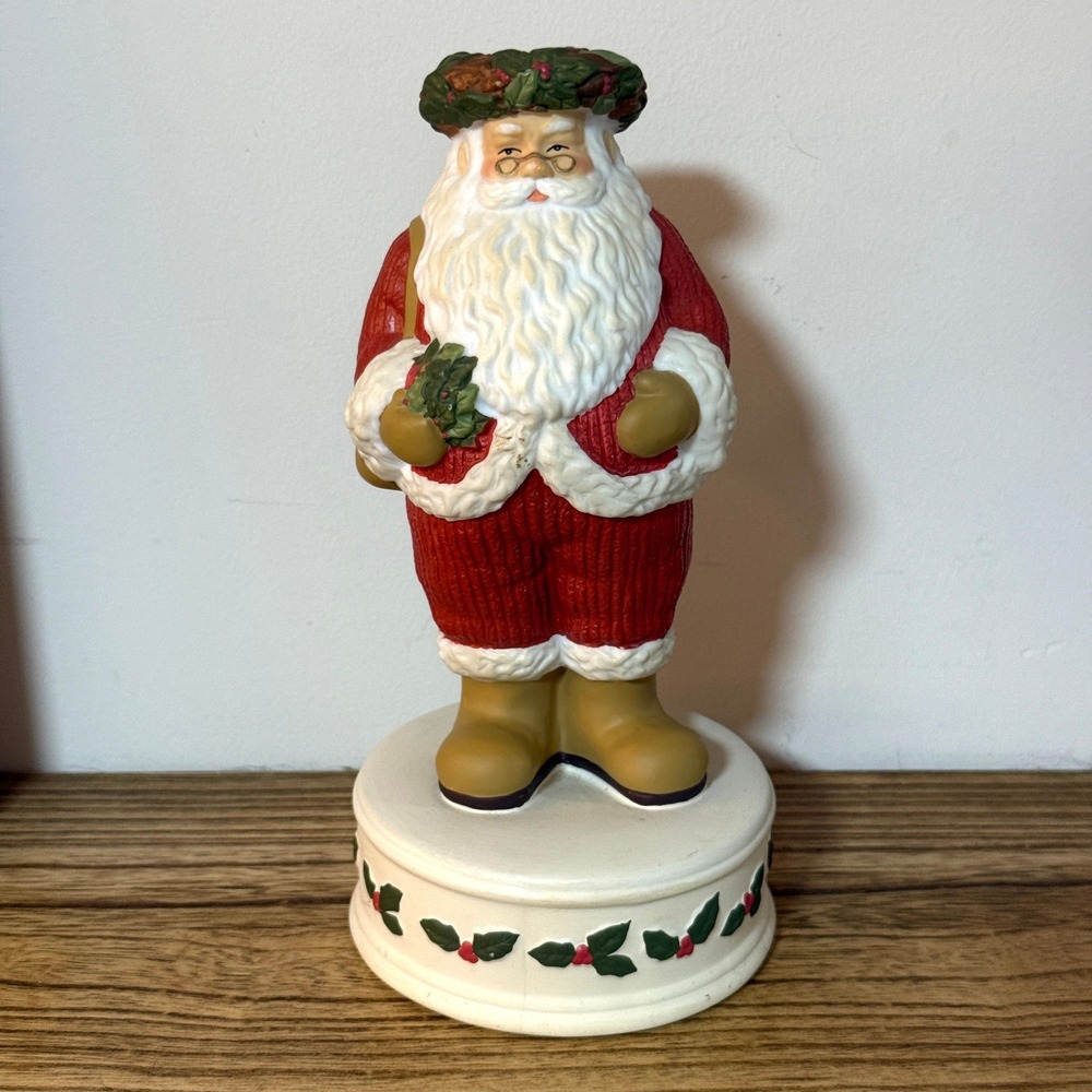 Vintage Japan Sankyo Santa Christmas Music Box Tis the Season Holiday Décor